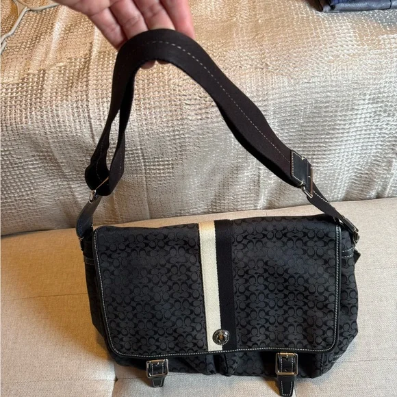 Coach Black Signature Messenger Bag